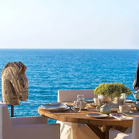Resort Abaton Island &