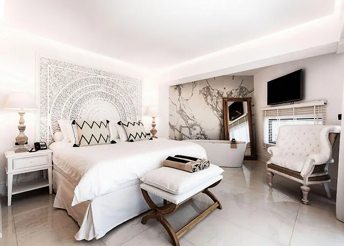 Abaton Island & 5* Hersonissos (Crete)