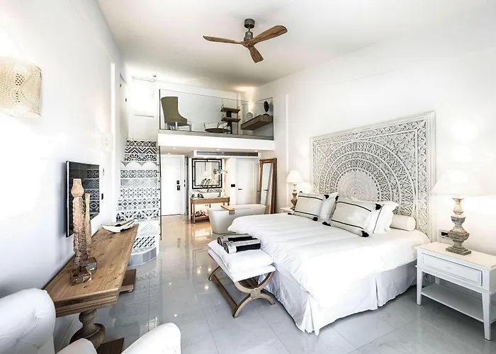 Abaton Island & Station touristique Hersónissos